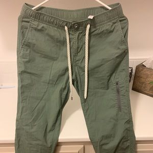 Vuori Olive Riptide Pants- Small